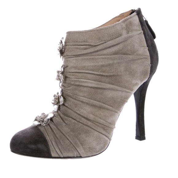 Chanel Unique Gray Suede Cap Toe Camellia Flower Booties 36 1/2 - Picture 11 of 13